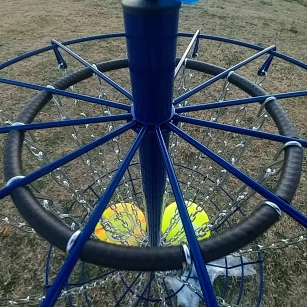 Frisbee Golf Portable Basket: image 10